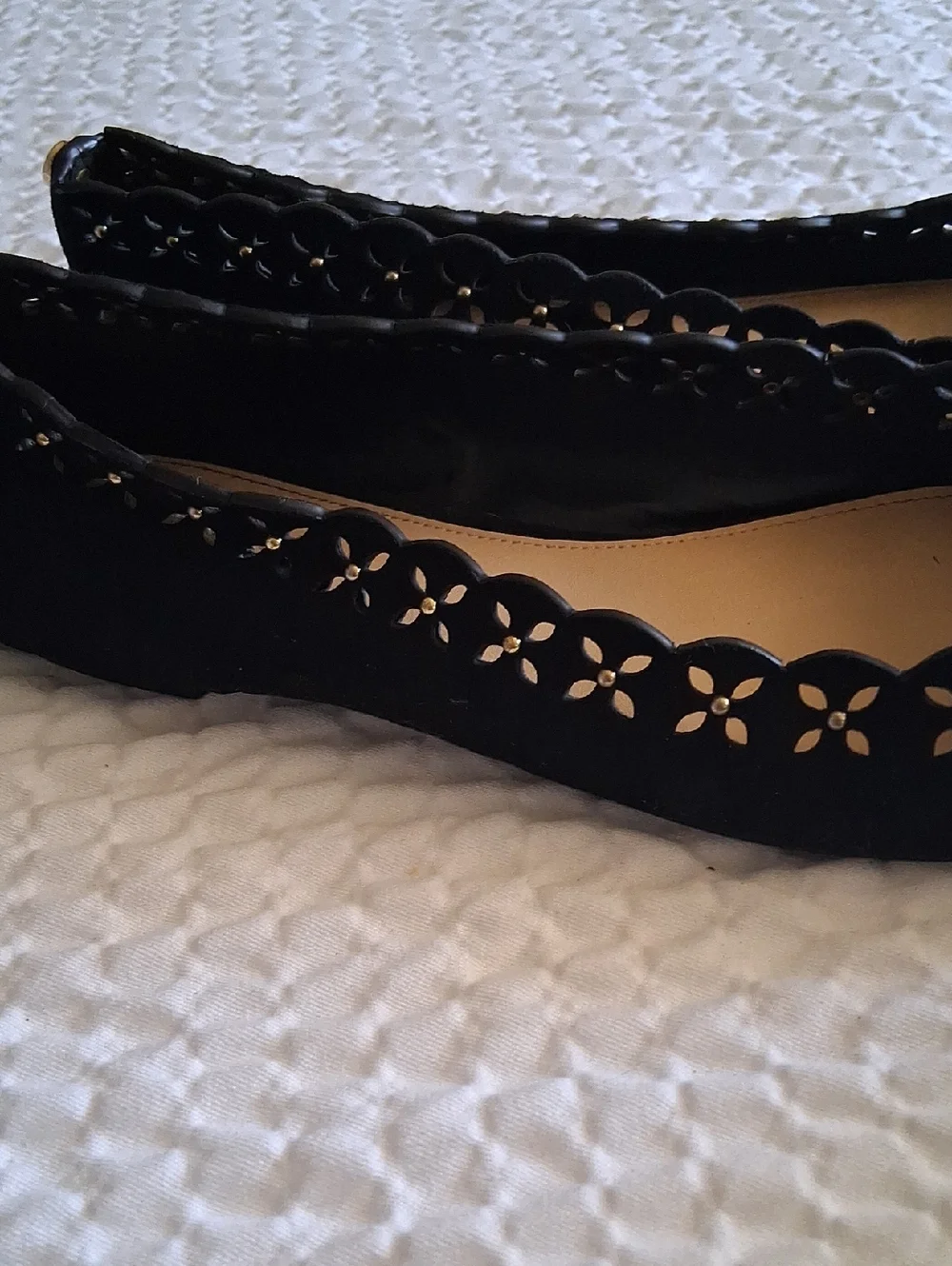 MICHAEL Michael Kors Thalia Black Suede Scalloped Ballet Flats Size 8 M